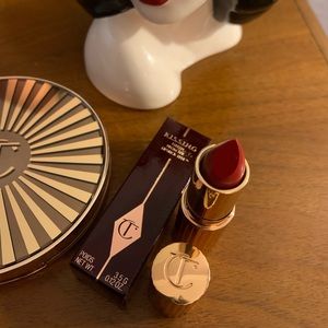 CHARLOTTE TILBURY So Red Lipstick
